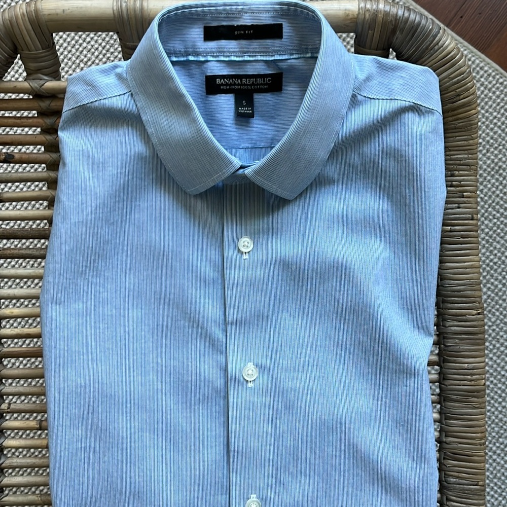 Banana Republic Men’s Slim Fit Non-iron Dress Shirt